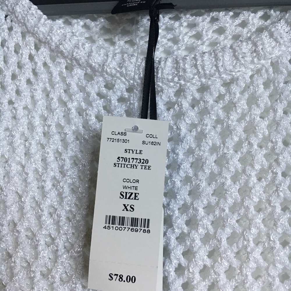 Top - Picture 2 of 4